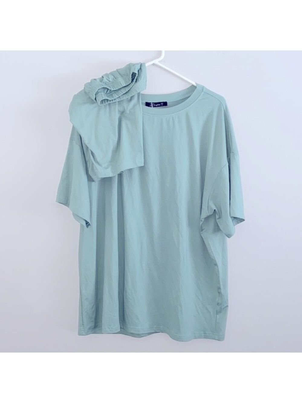 NWT Simplee T-shirt & biker shorts set